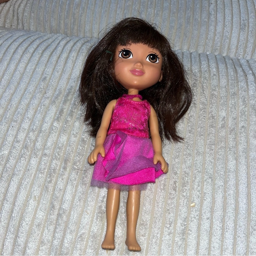 Mattel Dora the Explorer and friends 9” doll